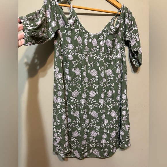 APRICOT UK NWT Cold Shoulder Dress - Picture 7 of 7